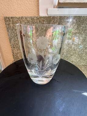 Smalandshyttan Sweden Crystal Vase Copper Wheel Engraved Sun Flowers 1960s